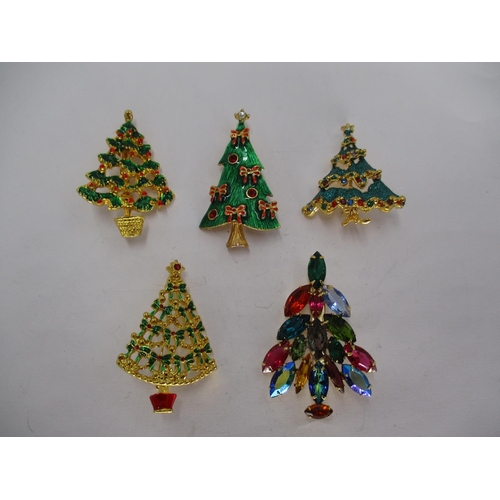 539 - Five Christmas Tree Brooches