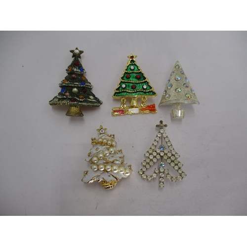 550 - Five Christmas Tree Brooches