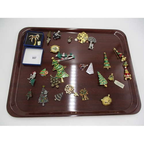 557 - Collection of Christmas Brooches etc