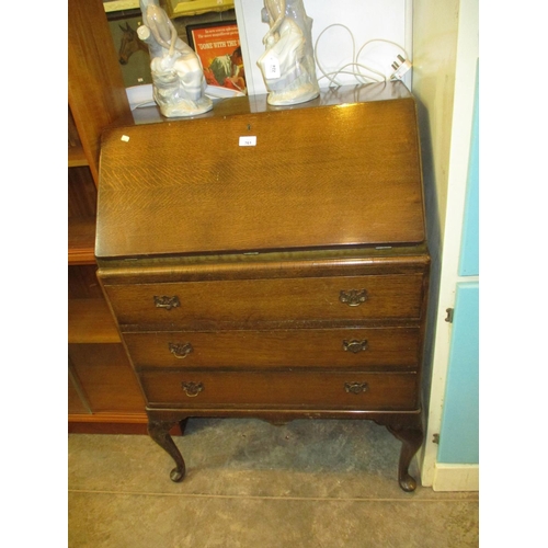 761 - Queen Anne Style Oak Bureau, 75cm