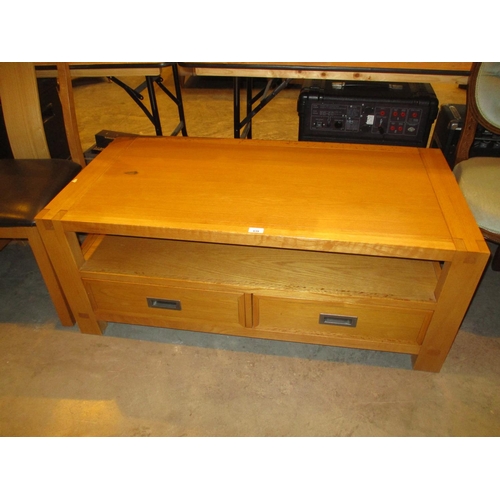 639 - Modern Oak TV Unit, 120x60cm