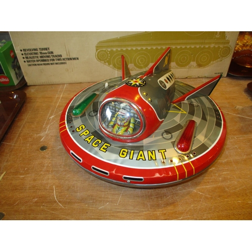 194 - Made In Japan Tin Plate Battery Operated Space Giant