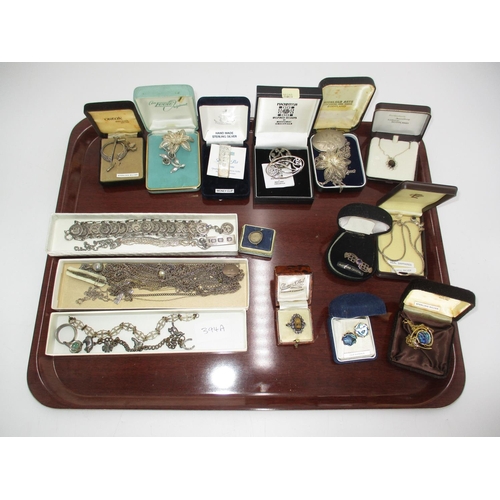 394A - Rennie Macintosh and Other Silver Jewellery etc