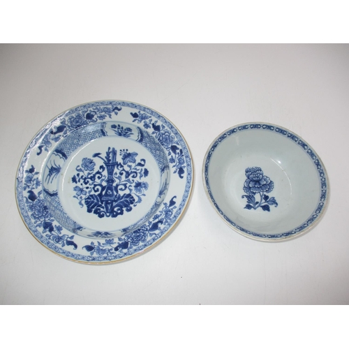 475 - Two Late 18th/Early 19th Century Chinese Export Porcelain Blue and White Dishes, 22 and 16cm