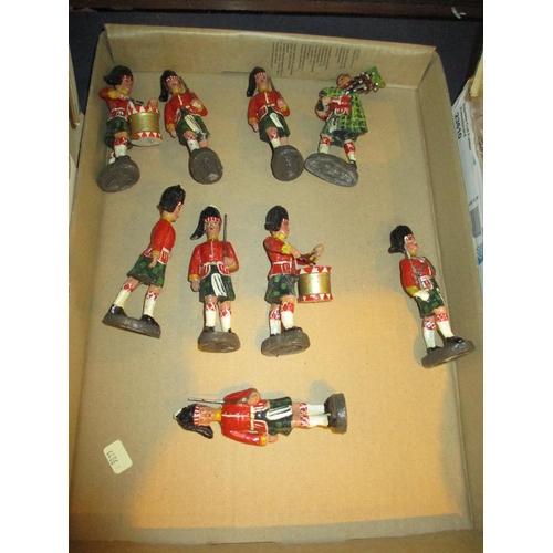 497 - Nine Elastolin Pipe Band Figures