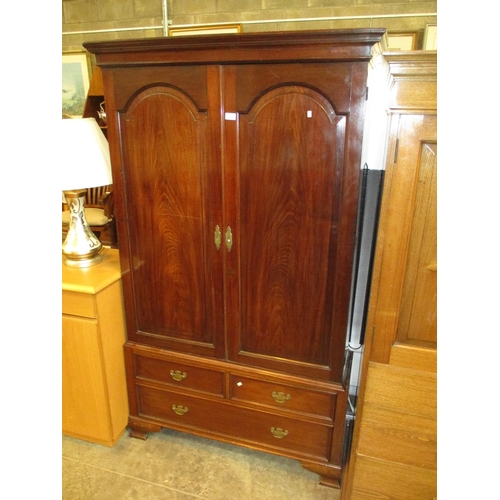 670 - Mahogany 2 Door Cabinet on 3 Drawer Base, 97cm