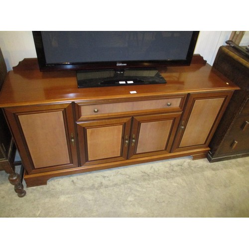 593 - Mahogany 6 Piece Dining Room Suite