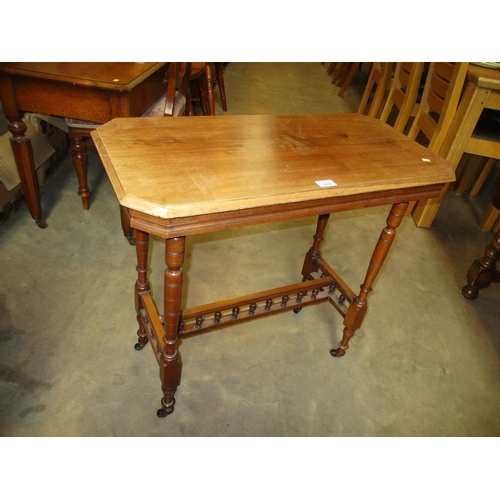 515 - Late Victorian Occasional Table, 76x37cm