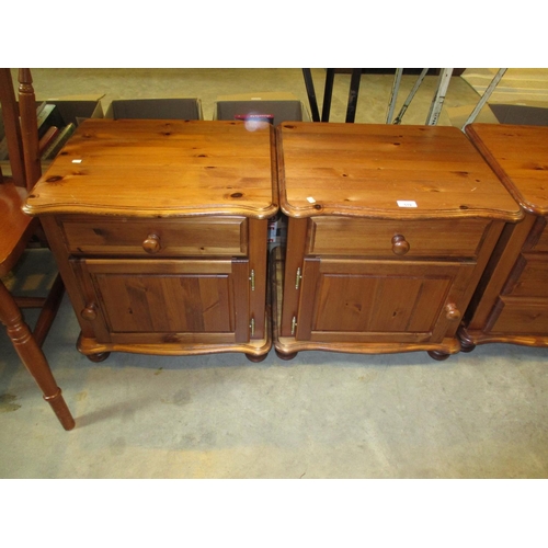 519 - Pair of Pine Bedside Cabinets