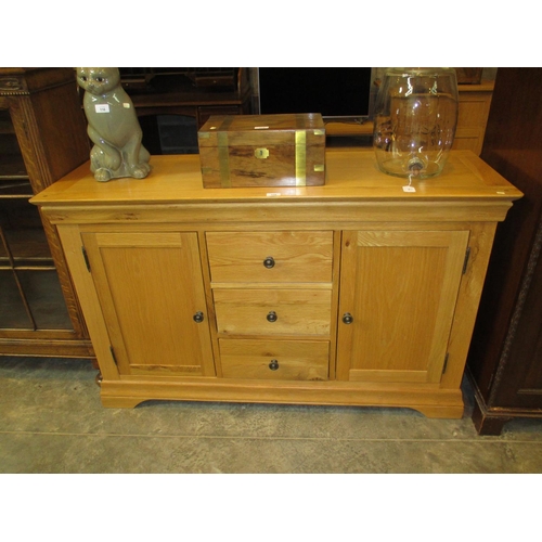 556 - Modern Oak Sideboard, 137cm