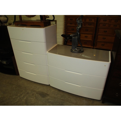 561 - Two Modern White High Gloss and Glass Top Chests of Drawers, 79 and 99cm