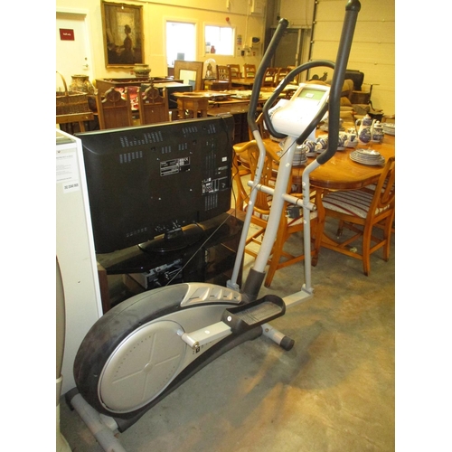 571 - Kettler Zenith Cross Trainer