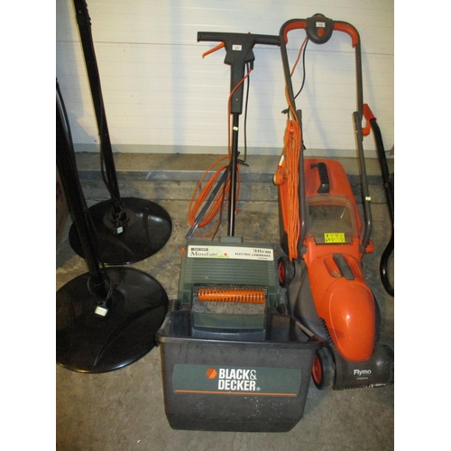 Black and Decker 30cm Electric Lawn Rake