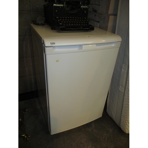 584 - Beko Freezer