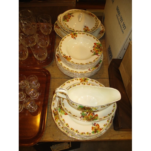 253 - Grindley Cream Petal Dinner Set