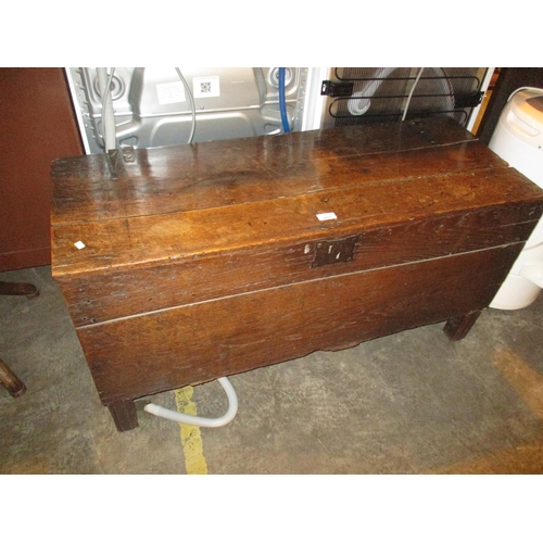 631 - Oak Plank Coffer