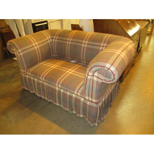 676 - Chesterfield Settee, 155cm