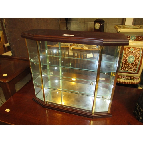 106 - Small Table Top Display Case, 33x38cm