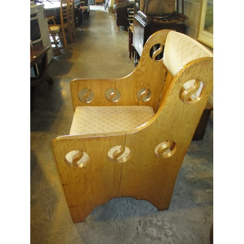 661 - Arts and Crafts Oak Arm Chair