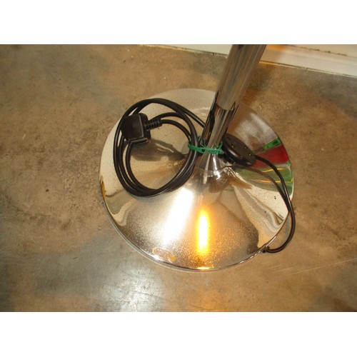 633 - Harvey Guzzini 1970's Bud Grande Space Age Standard Lamp, 167cm