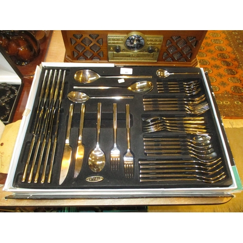 46 - Stellar Rochester 44 Piece Cutlery Set