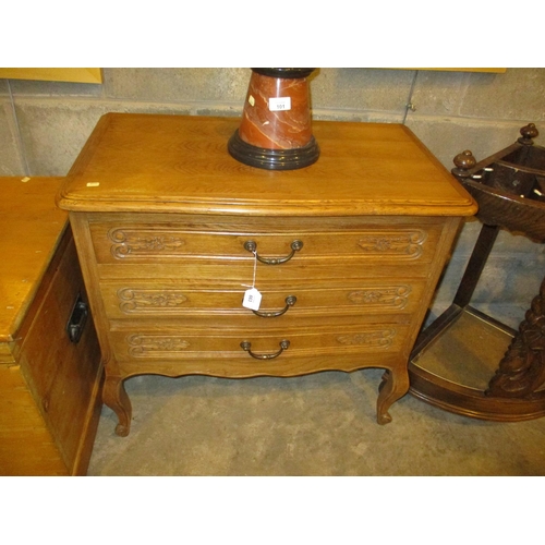 663 - Continental Oak Chest of 3 Drawers, 74cm