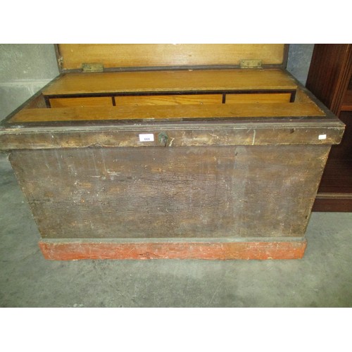 668 - Joiners Tool Trunk with a Good Collection of Tools