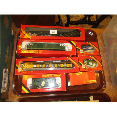 162 - Hornby R759 GWR Loco Albert Hall, R074 Hymek Diesel Loco, R156 Class 08 Diesel Shunter, Carriage and... 