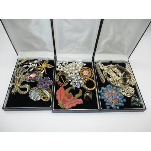 408 - Collection of Costume Jewellery