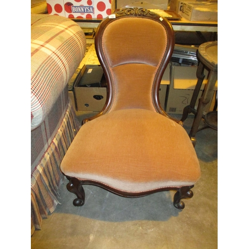 732 - Victorian Mahogany Ladies Chair