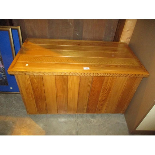 768 - Pine Blanket Box, 91x47cm