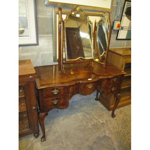 794 - Antique Style Walnut 5 Drawer Dressing Table with Mirror, 114cm