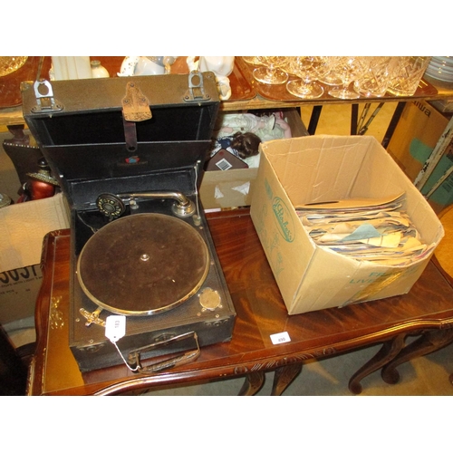 183 - Dulcetto Portable Gramophone and Box of 78s