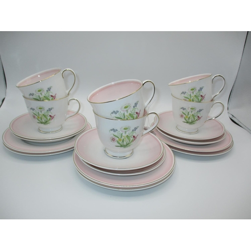 223 - Susie Cooper 18 Piece Tea Set