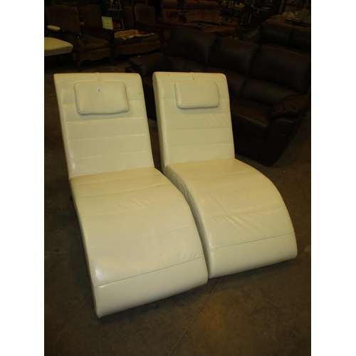 498 - Pair of Modern Chaise Longues