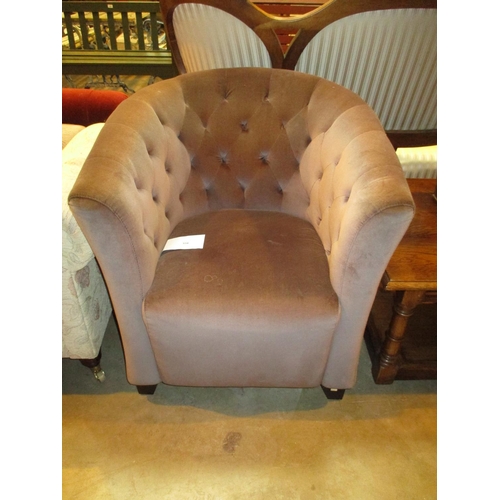 534 - Modern Deep Buttoned Style Tub Chair