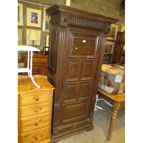 554 - Continental Oak Hall Wardrobe, 73cm