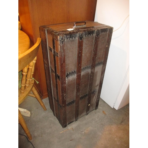 573 - Victorian Trunk