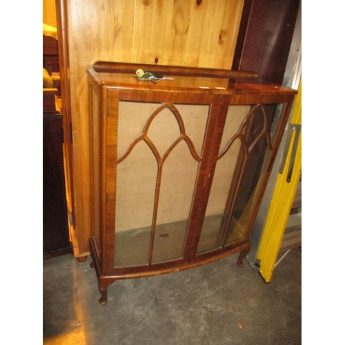 579 - Walnut 2 Door Display Cabinet, 91cm