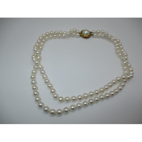 621 - Cultured Pearl 2 Strand Necklace with 9ct Gold Clasp