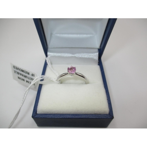 401 - 9K White Gold Pink Stone Ring, 2.13g, Size N