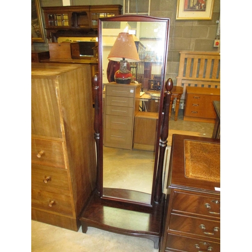 700 - Stag Minstrel Cheval Mirror