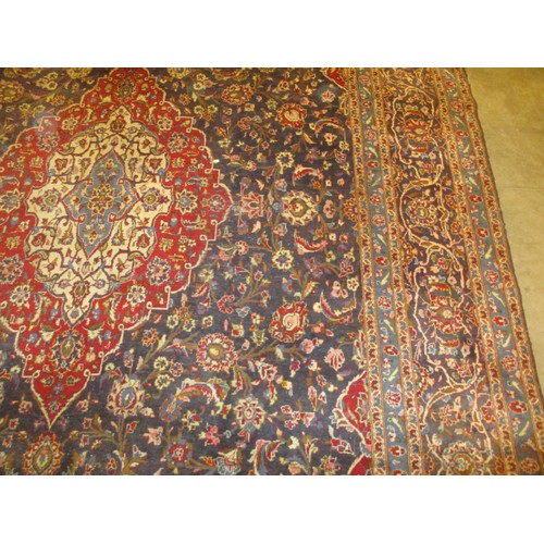 512 - Eastern Wool Carpet, 490x308cm, some wear