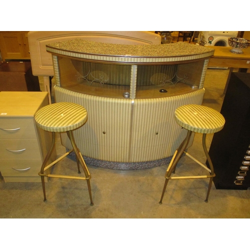 531 - 1950's Home Bar with 2 Stools