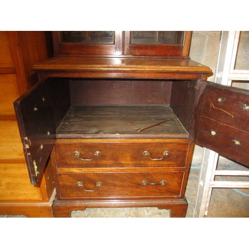 603 - 19th Century Mahogany Bookcase on Cabinet, 67cm