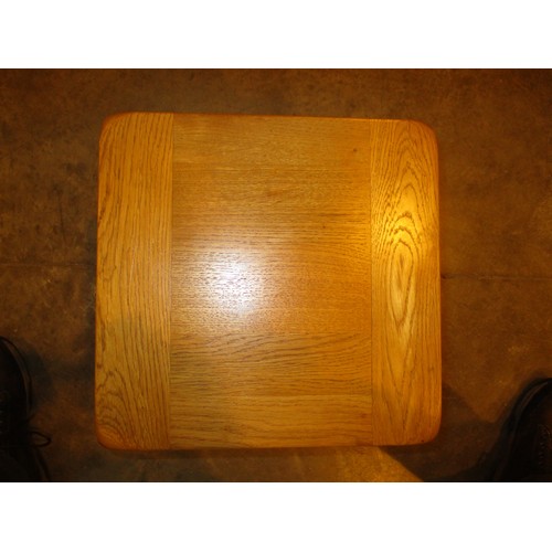 528 - Modern Oak Nest of 3 Tables