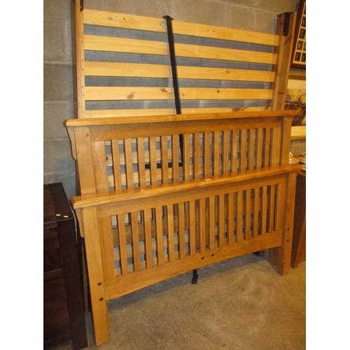 824 - Modern Oak 5ft Bedstead