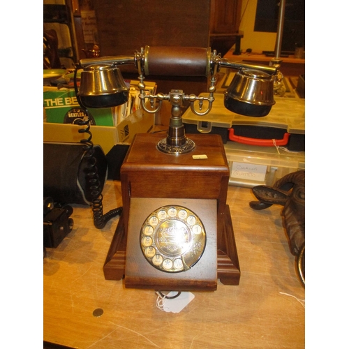 63 - Vintage Style Telephone