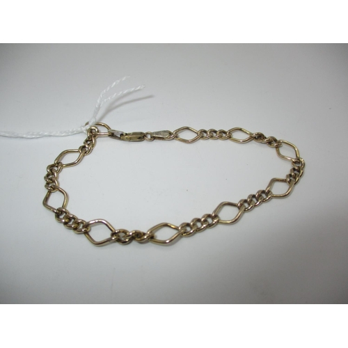 369 - 9ct Gold Bracelet, 2.35g