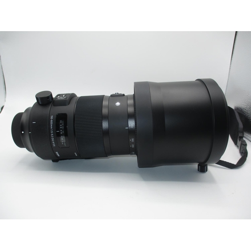 454 - Sigma 150-600mm 1:5-6.3 DG 0 105 Lens with Bag